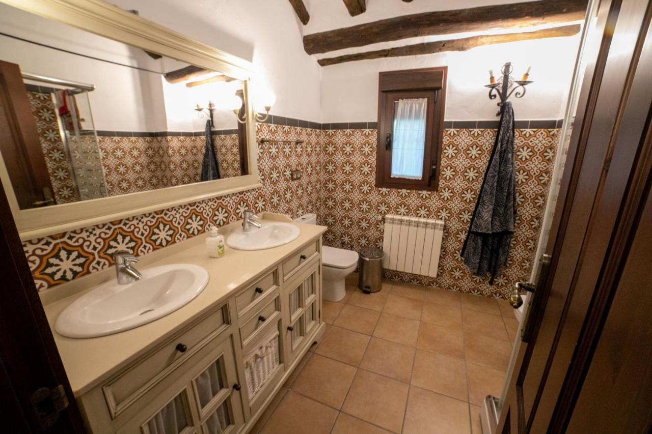 Cortijo El Segador Y El Capricho Almedinilla Exterior foto